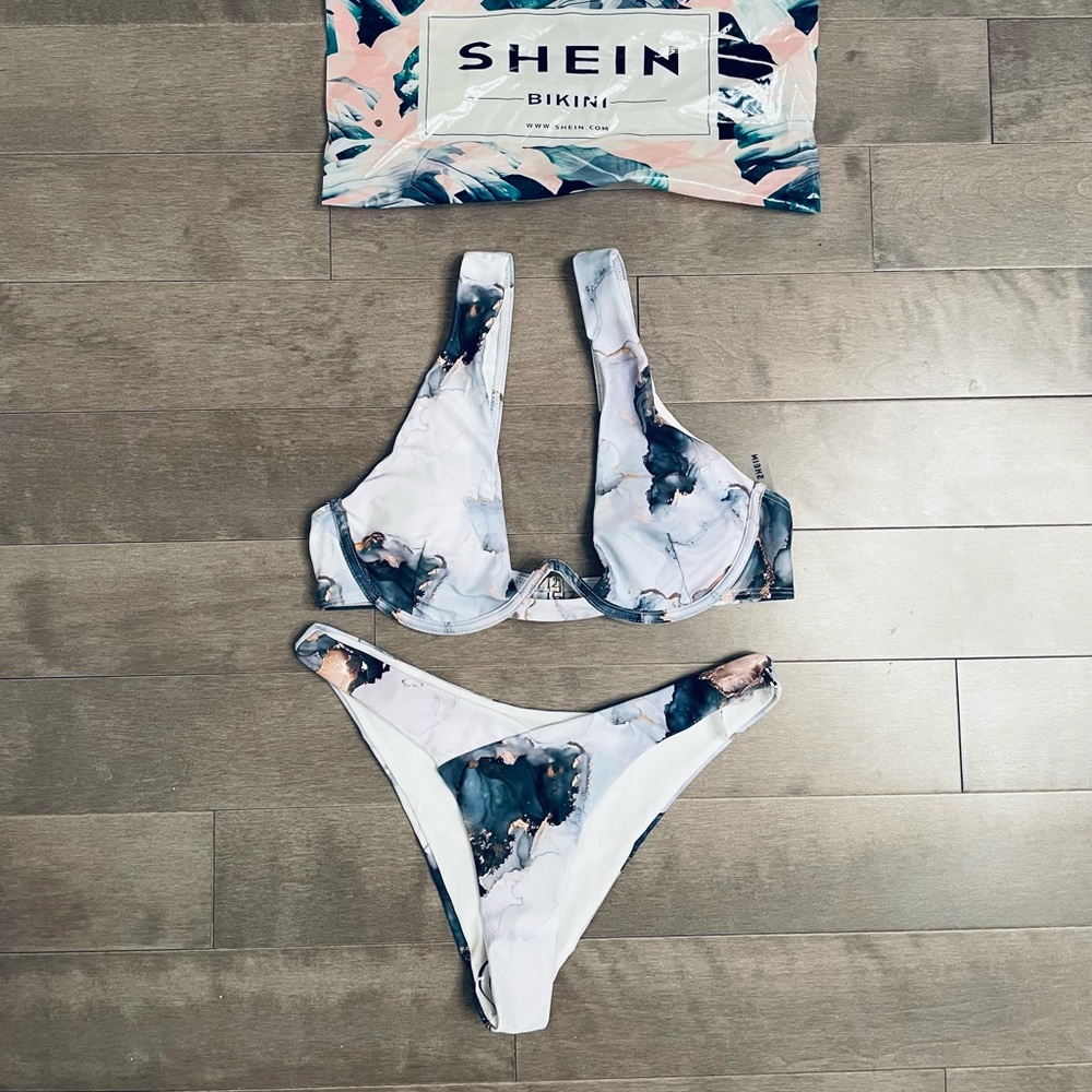 Shein Marble bikini - Picture 2 of 6